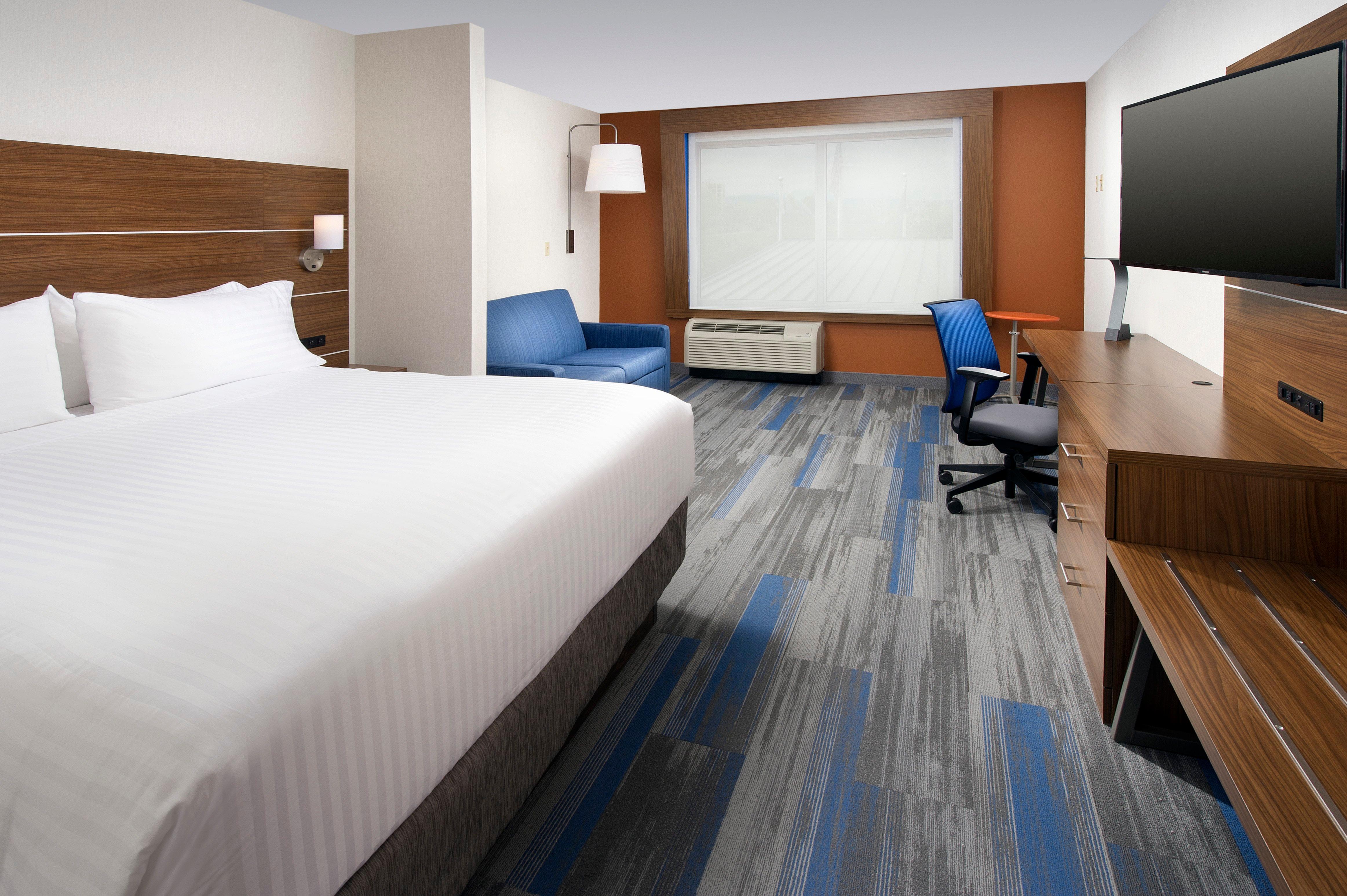 Holiday Inn Express & Suites By Ihg Altoona By Ihg Esterno foto