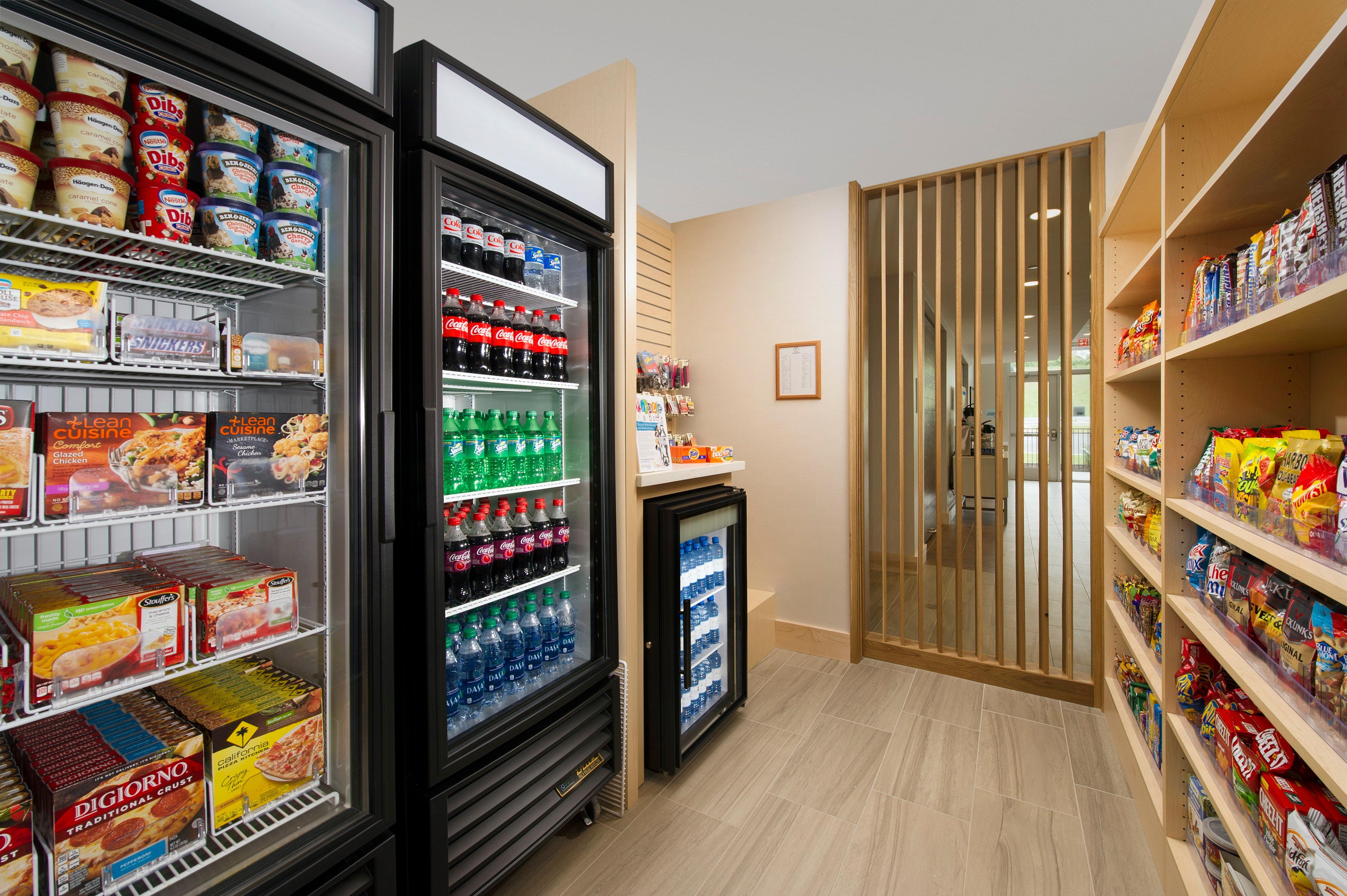 Holiday Inn Express & Suites By Ihg Altoona By Ihg Esterno foto